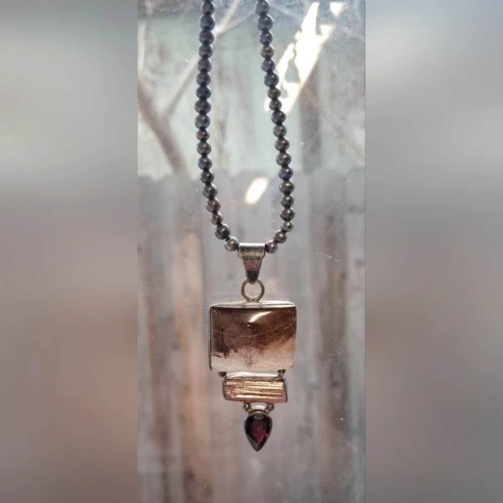 Vintage Genuine Pearl Necklace With 925 Sterling Silver Gemstone Pendant